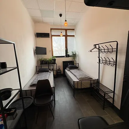 Apartment Industrial Zone-studio 3 Ljubljana