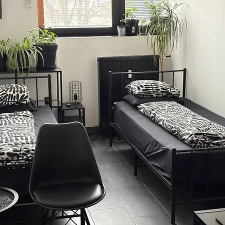 Apartment Industrial Zone-studio 3 Ljubljana