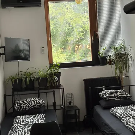 Apartament Industrial Zone-studio 3 Lublana