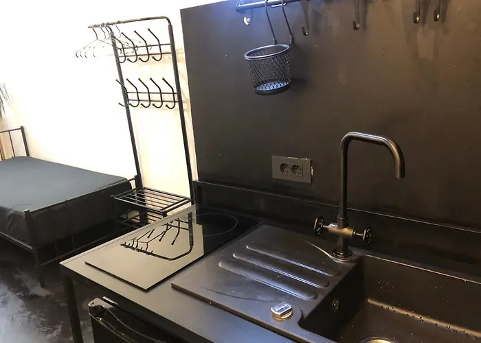 Industrial Zone-studio 3