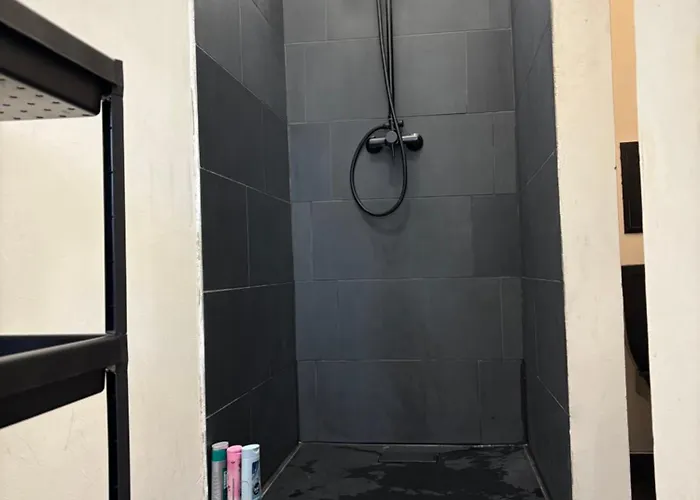 Apartment Industrial Zone-studio 3 *