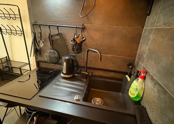 Industrial Zone-studio 3 *